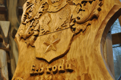 drevorezba-carving-wood-drevo-emblem-znak-erb-plastika-obraz-2019-radekzdrazil-07