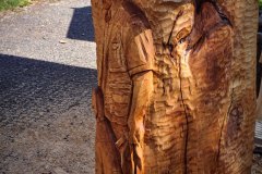 drevorezba-vyrezavani-carving-wood-drevo-socha-klat_vcely-radekzdrazil-20210811-03