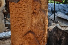 drevorezba-vyrezavani-carving-wood-drevo-socha-klat_vcely-radekzdrazil-20210811-05