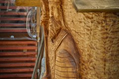 drevorezba-vyrezavani-carving-wood-drevo-socha-vceli-klat-ambroz-radekzdrazil-20210515-02