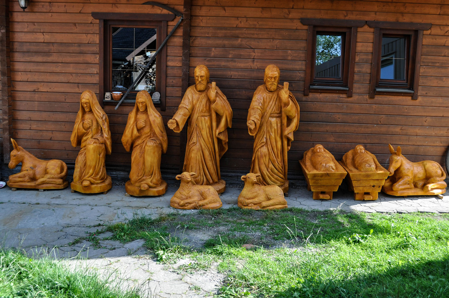 drevorezba-vyrezavani-carving-wood-drevo-socha-figura-betlem-radekzdrazil-20230725-01