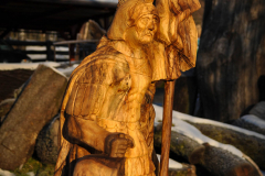 drevorezba-carving-wood-drevo-socha-vyrezavani-rezbar-svatyflorian-90cm-pisnice-radekzdrazil-03