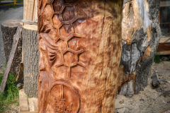 drevorezba-vyrezavani-carving-wood-drevo-socha-vcely-klat-radekzdrazil-20200520-011
