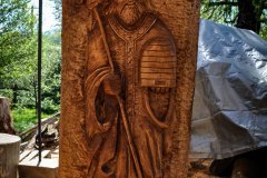 drevorezba-vyrezavani-carving-wood-drevo-socha-vceli-klat-ambroz-radekzdrazil-20210515-03