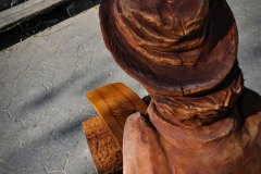 drevorezba-vyrezavani-carving-wood-drevo-socha-vceli-lavicka-klaun-radekzdrazil-20210531-011
