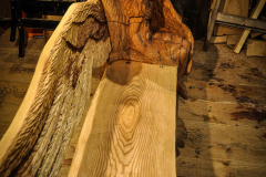 drevorezba-vyrezavani-rezani-carving-wood-drevo-lavice-lavicka-zahradninabytek-andel-rdekzdrazil-010