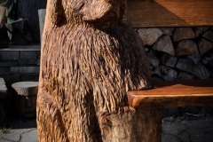 drevorezba-vyrezavani-carving-wood-drevo-socha-vceli-lavicka-pes-radekzdrazil-20210520-04