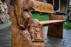 drevorezba-vyrezavani-carving-wood-drevo-socha-liska-lavicka-radekzdrazil-20210630-02