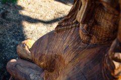 drevorezba-vyrezavani-carving-wood-drevo-socha-naha_pastyrka-radekzdrazil-20210910-011