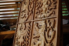 drevorezba-vyrezavani-carving-wood-drevo-socha-znak-erb-emblem-radekzdrazil-20210623-07